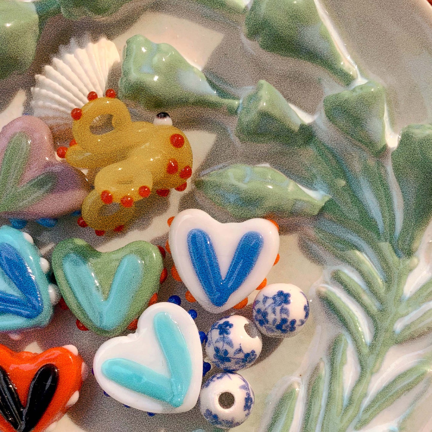 Heart - colorful glass bead