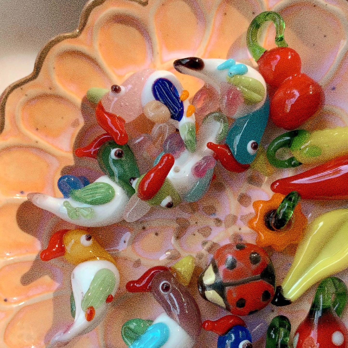 Bird - colorful glass bead