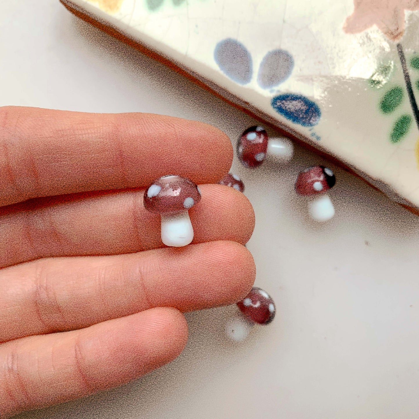 Mauve Mushroom - glass bead