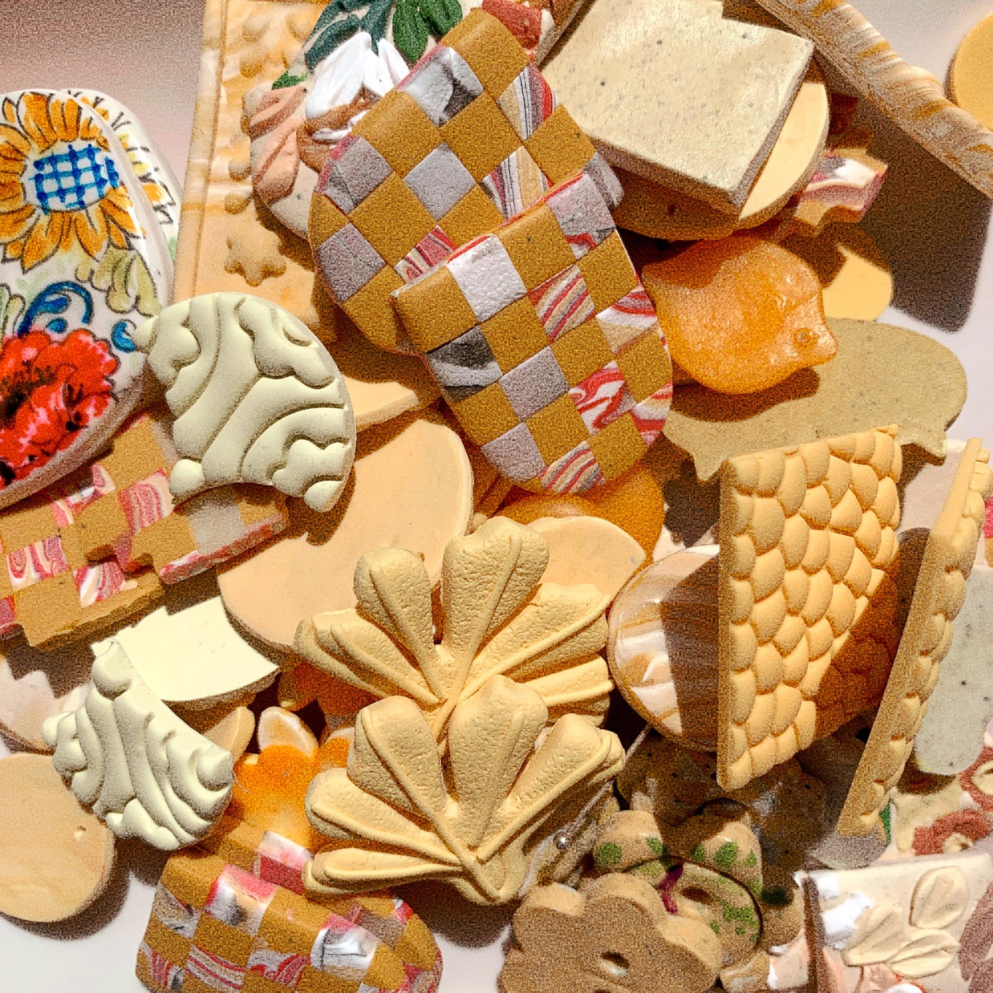 Baked polymer clay pieces - Yellow LOT