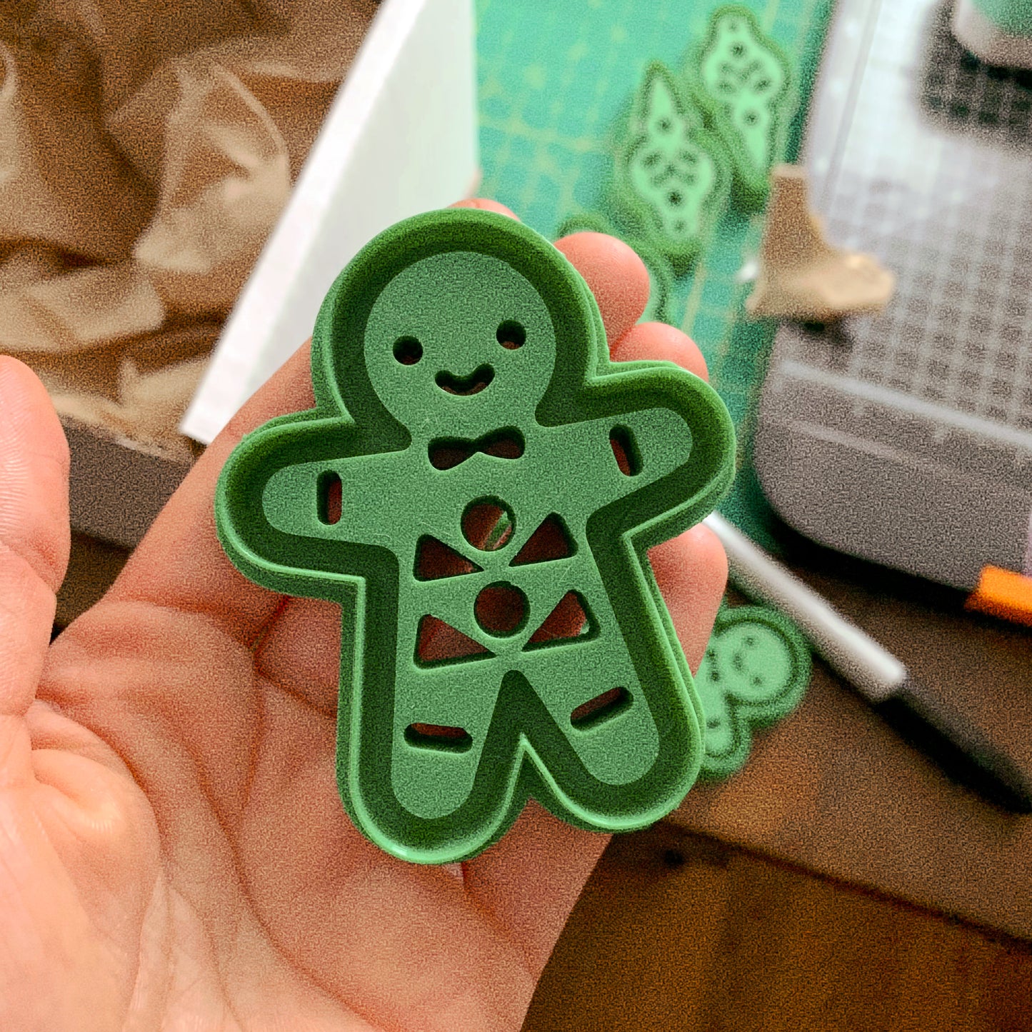 Folk mr Gingerbread -ORNAMENT SIZE - Christmas Clay Cutter