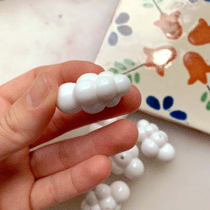 Cloud - plastic bead